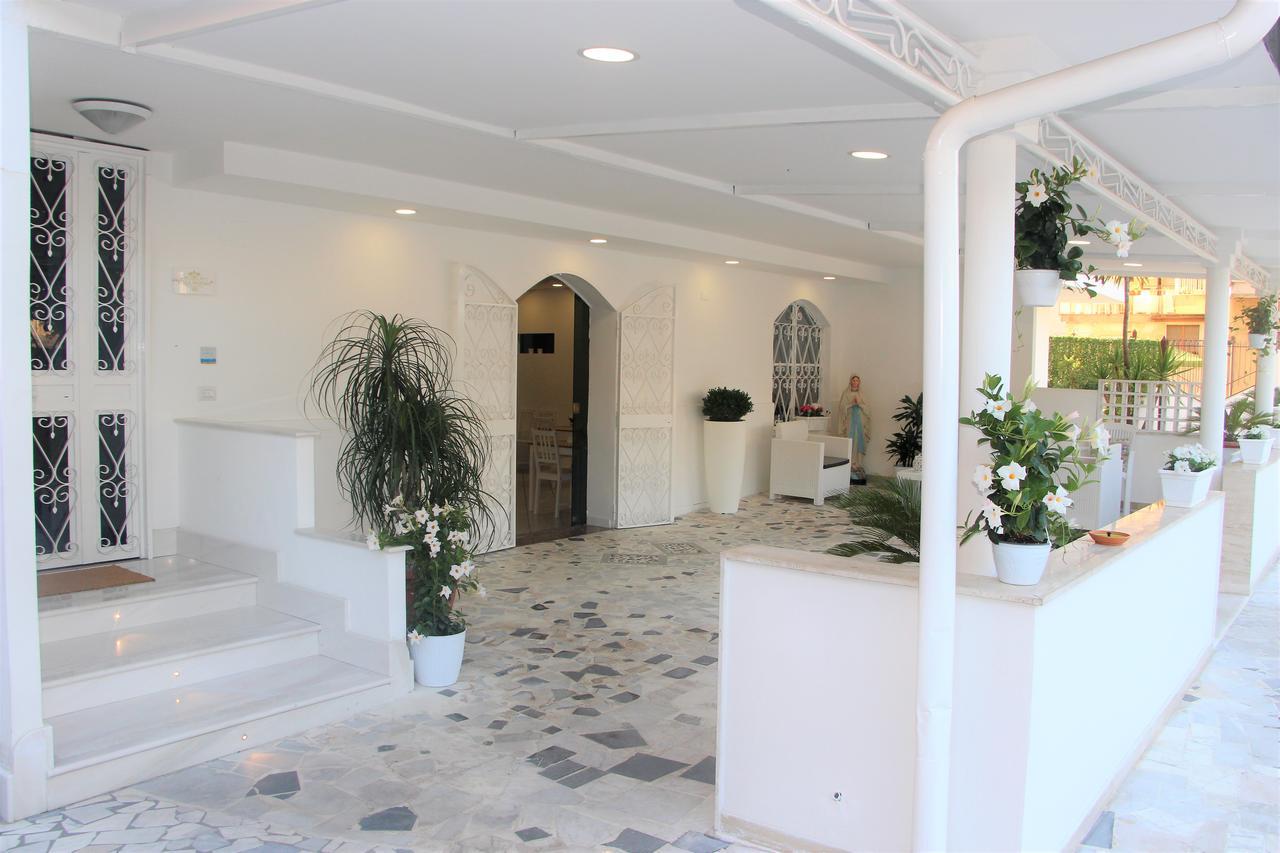 Villa Miriam กราญาโน ภายนอก รูปภาพ